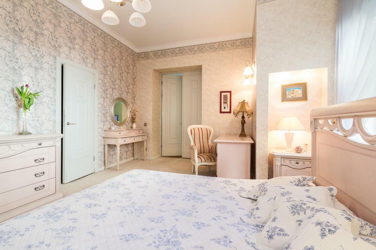 Royal Apartment Riga Luaran gambar