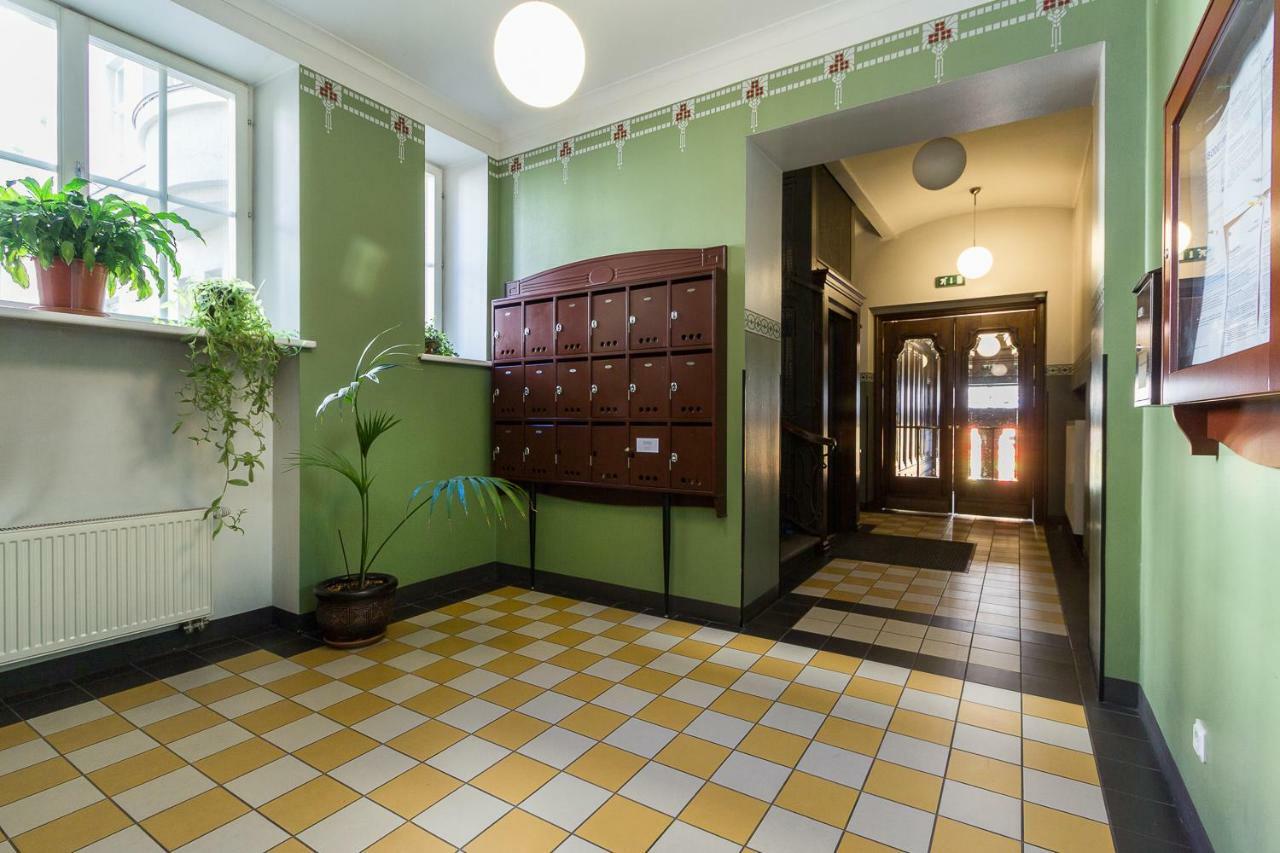 Royal Apartment Riga Luaran gambar
